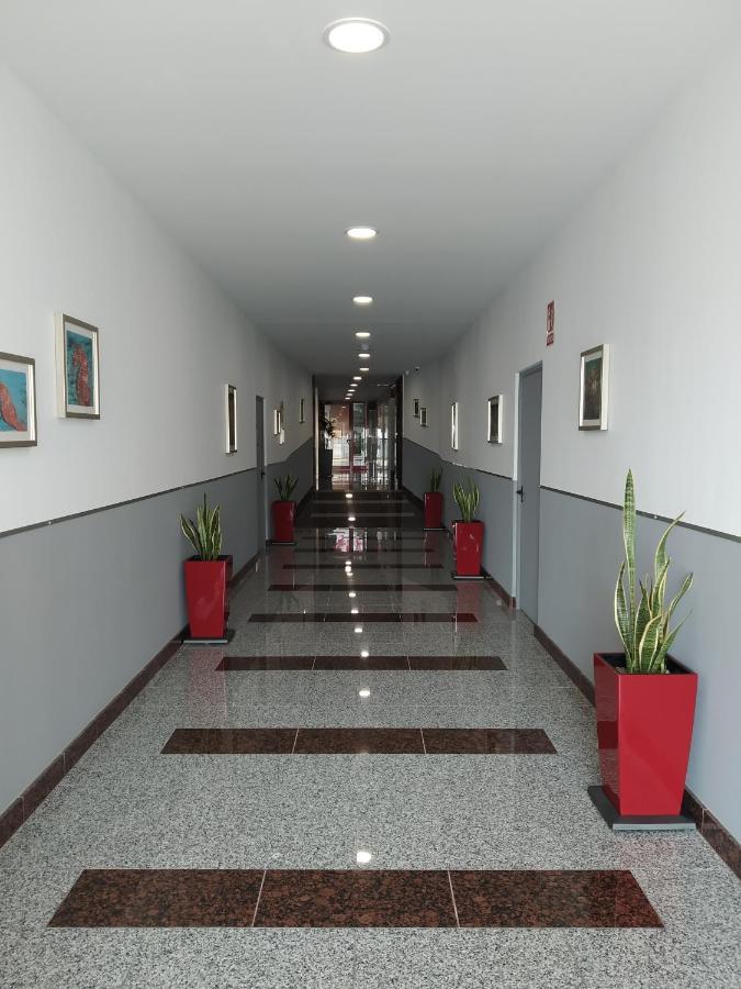 Ancla Spaces Nuevo Apt Cerca Del Mar, Sin Vistas บินารอส ภายนอก รูปภาพ