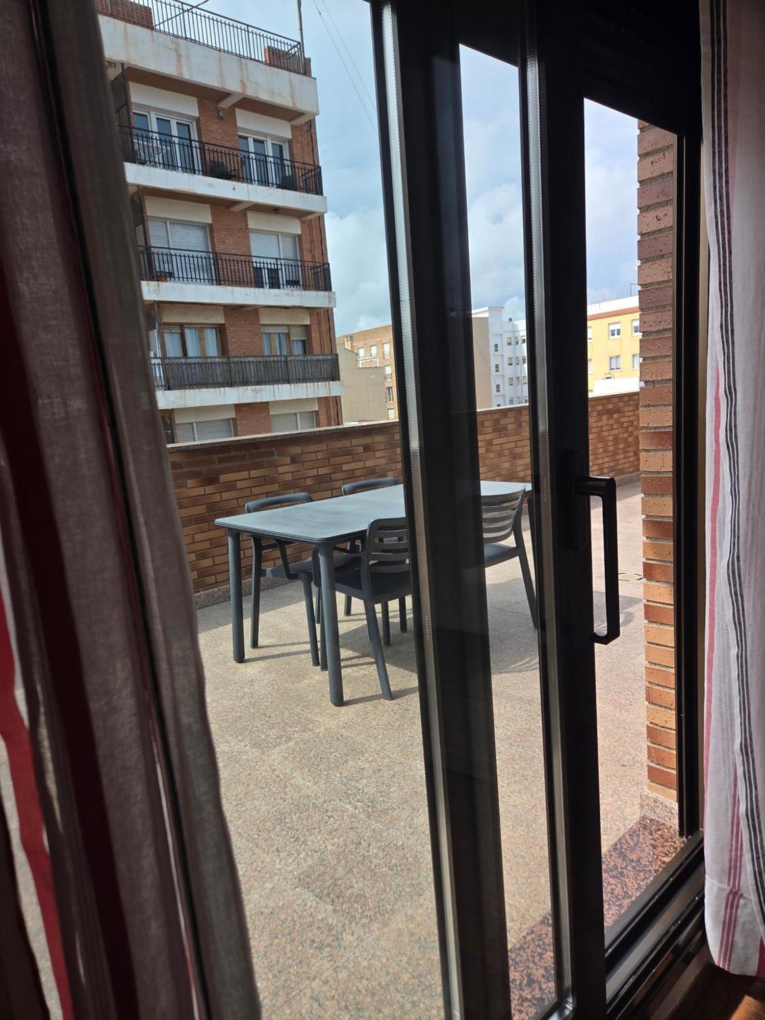 Ancla Spaces Nuevo Apt Cerca Del Mar, Sin Vistas บินารอส ภายนอก รูปภาพ
